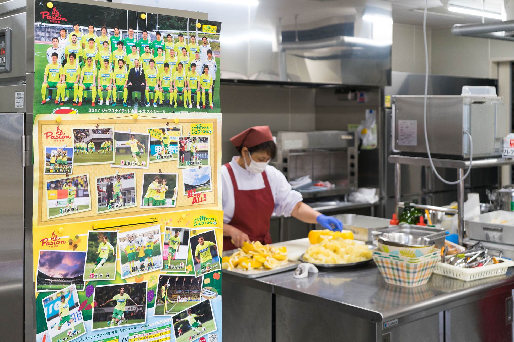 名門サッカーチームの食事革命に選ばれる 小島屋のナッツ 小島屋