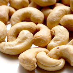 世界最大の生産国：インド産 カシューナッツ